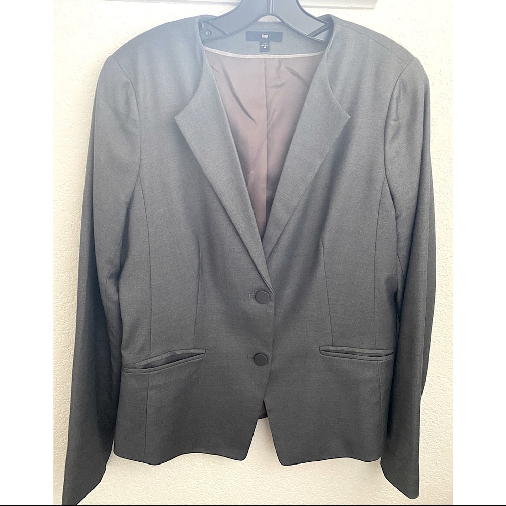 GAP blazer size 10